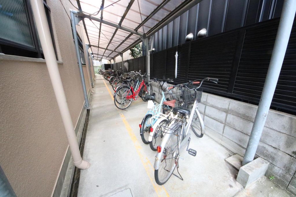 4/8 駐車場