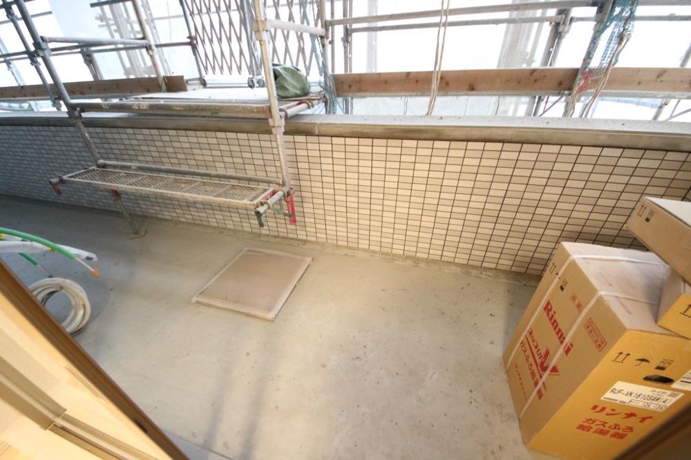 18/30 バルコニー