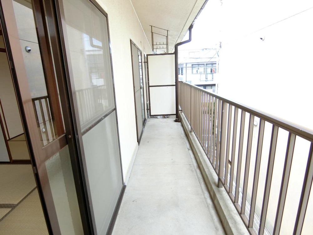 20/30 バルコニー