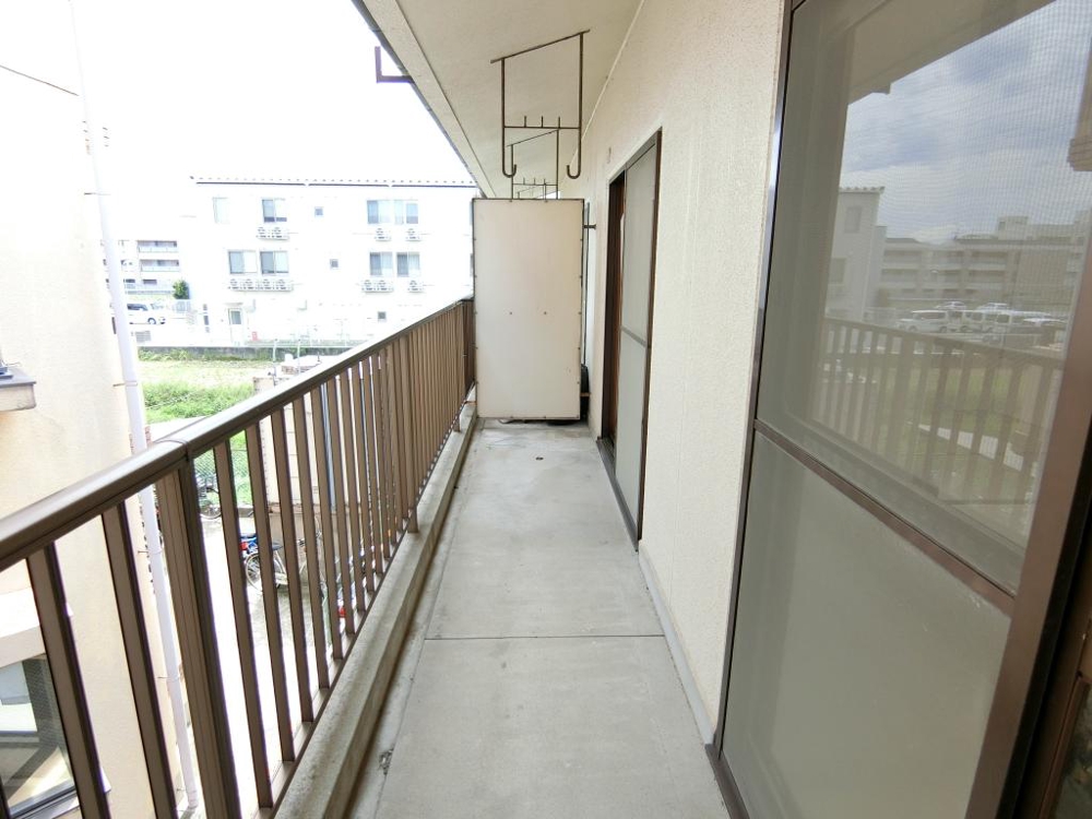 21/30 バルコニー