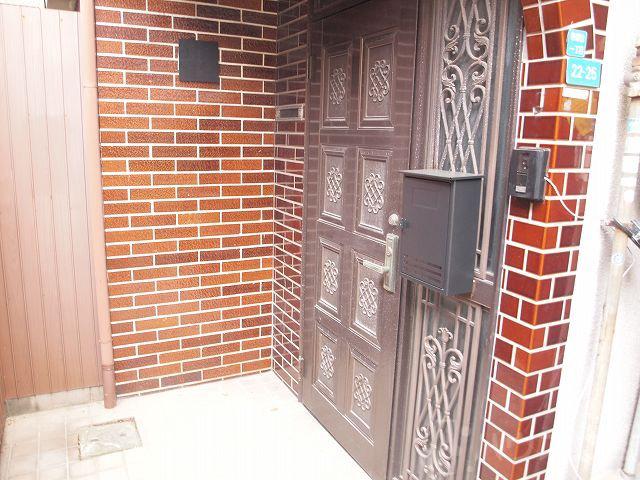 28/30 エントランス