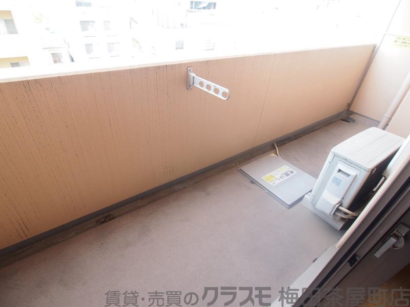 21/30 バルコニー