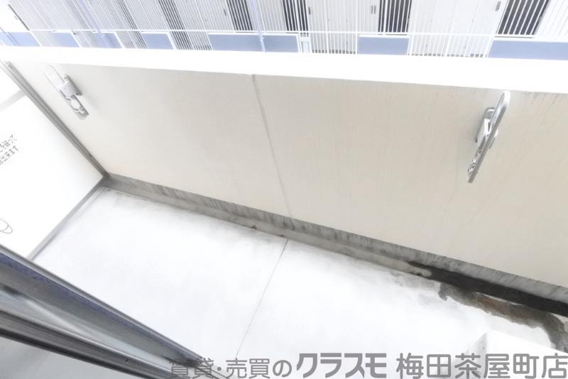 22/30 バルコニー