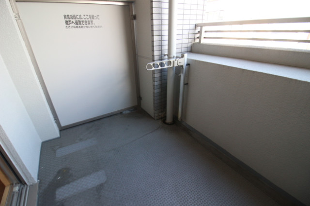 19/30 バルコニー