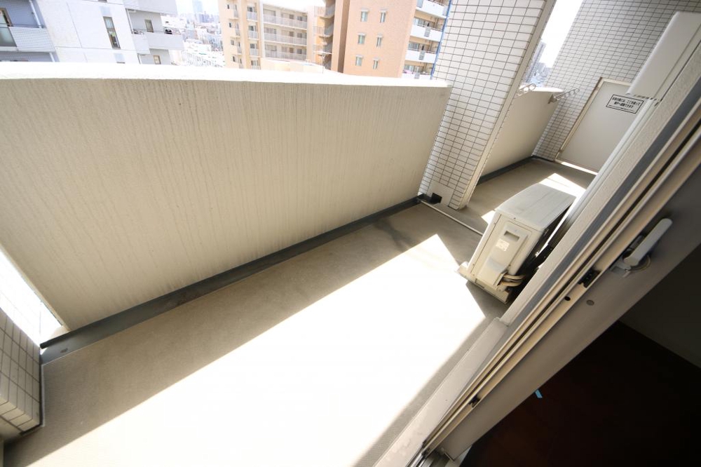 17/30 バルコニー