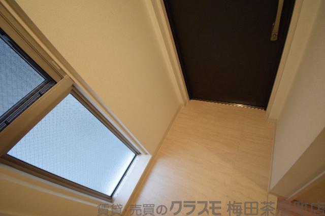 14/30 玄関