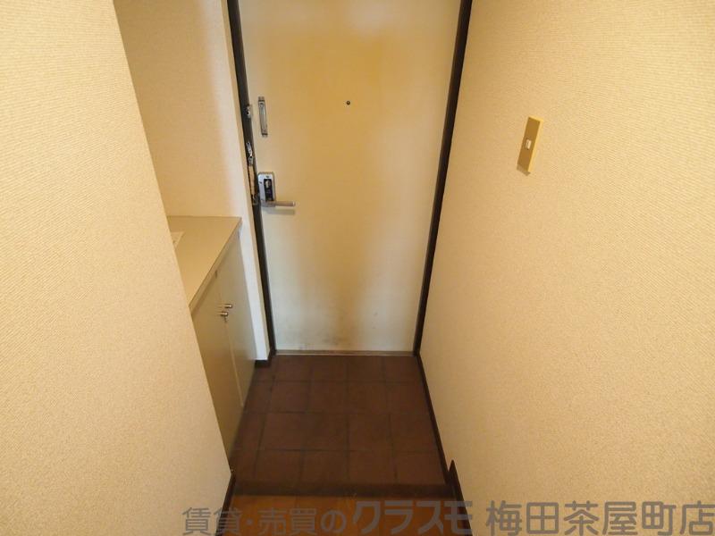 18/30 玄関