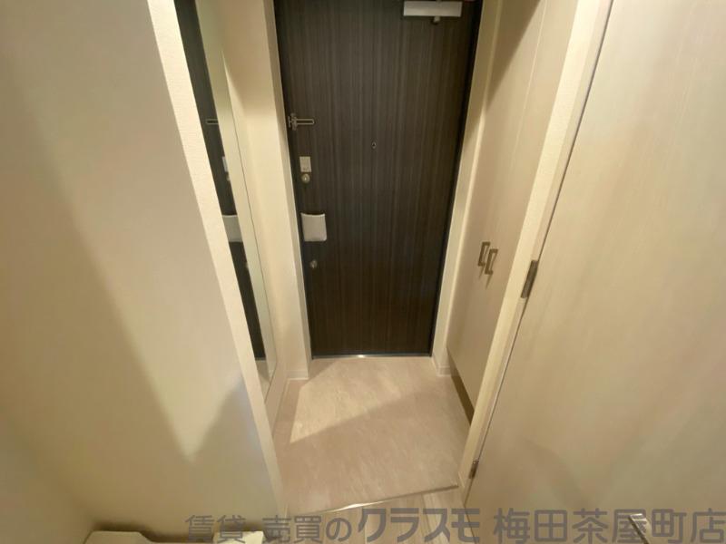 14/30 玄関
