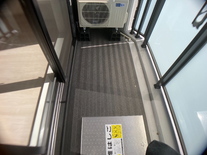 18/30 バルコニー