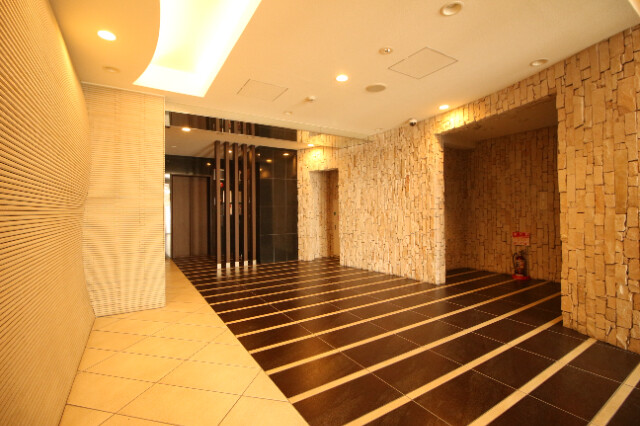 29/30 エントランス