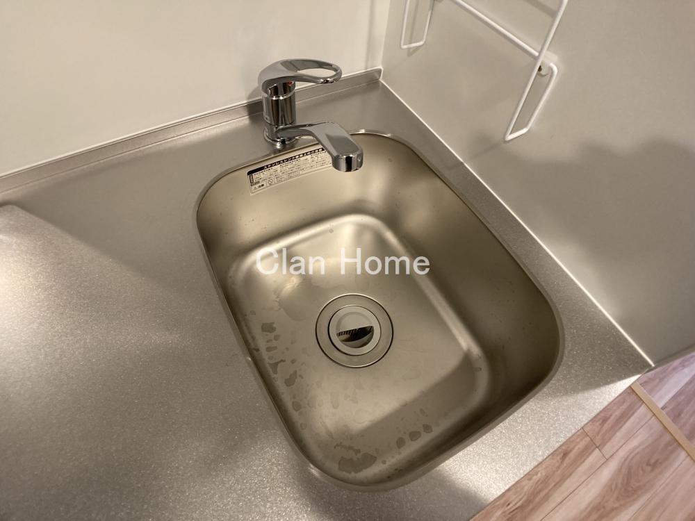 23/30 エントランス