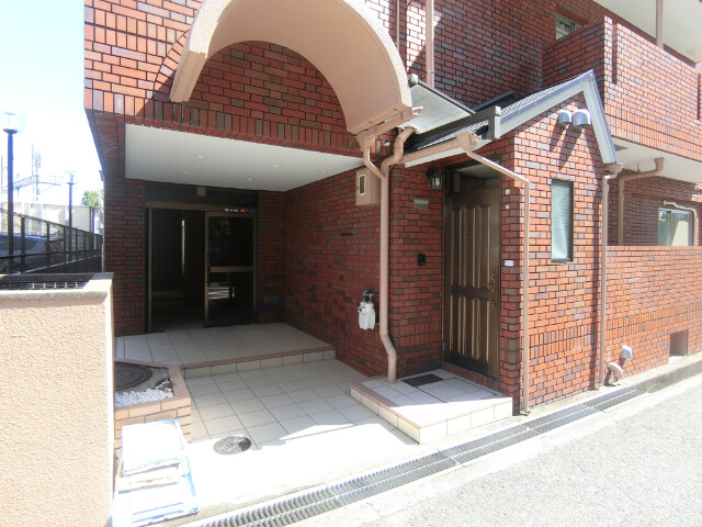 3/5 エントランス