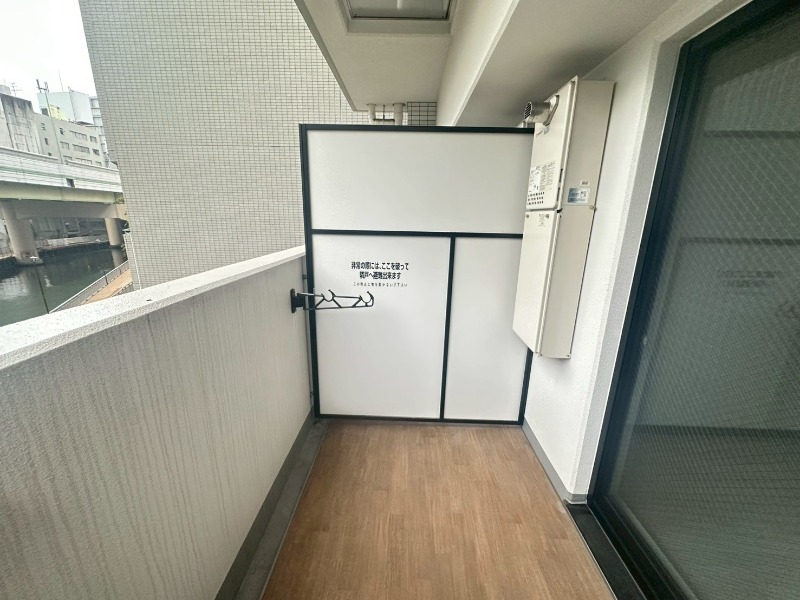 17/30 バルコニー