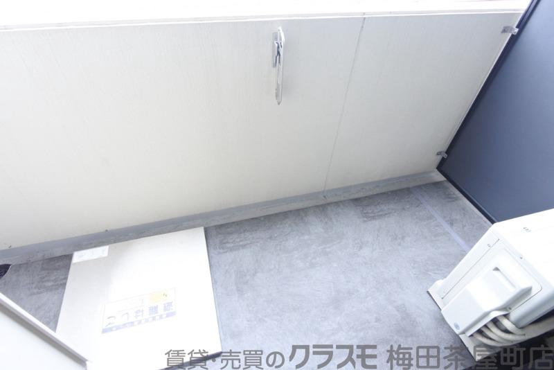 21/30 バルコニー