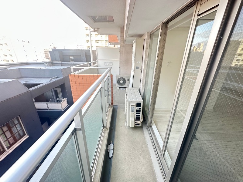 25/30 バルコニー
