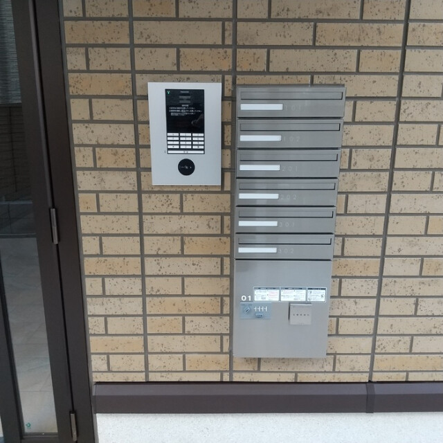 3/7 エントランス