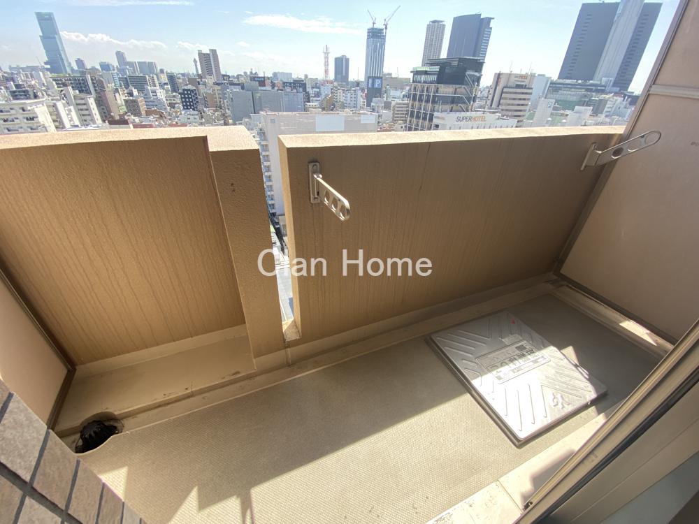 21/30 バルコニー