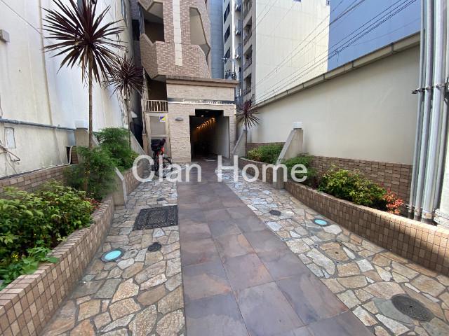 29/30 エントランス