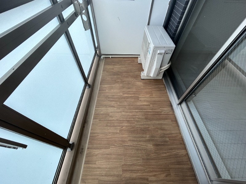 23/30 バルコニー