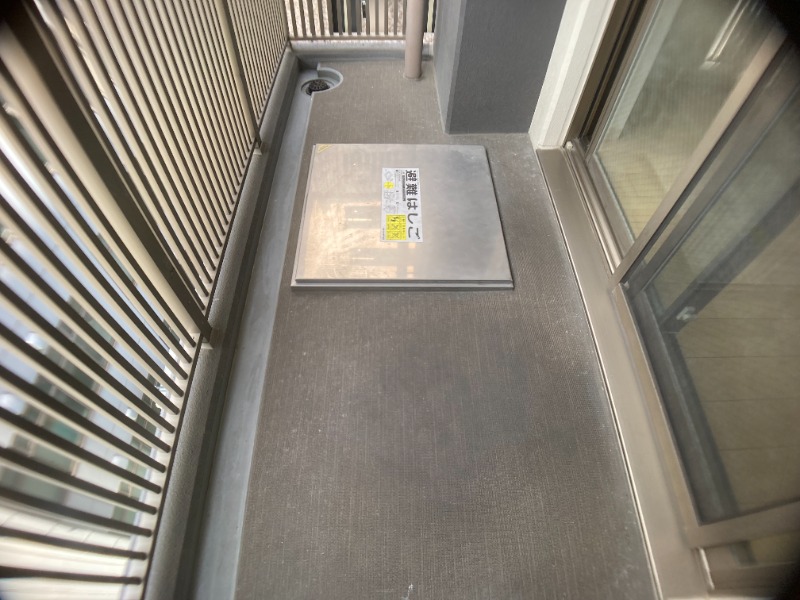 20/30 バルコニー