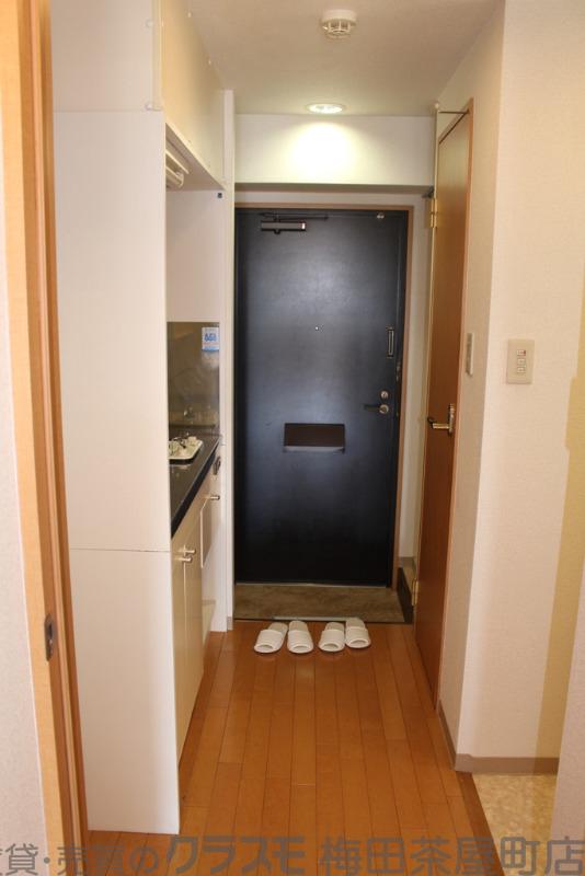 13/30 玄関