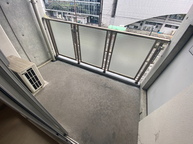 21/30 バルコニー