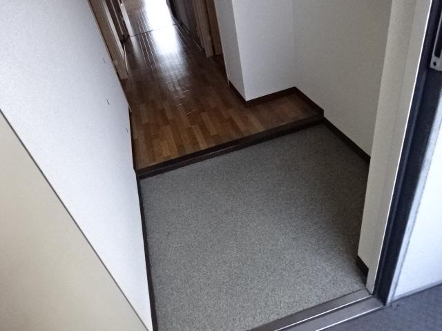 14/30 玄関