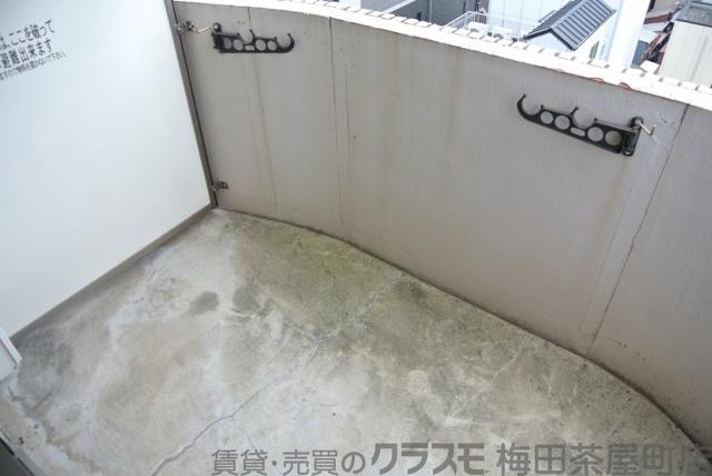 23/30 バルコニー