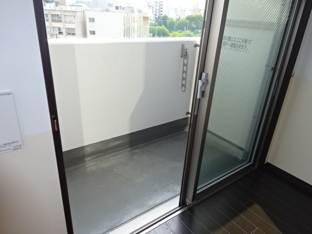 19/30 バルコニー