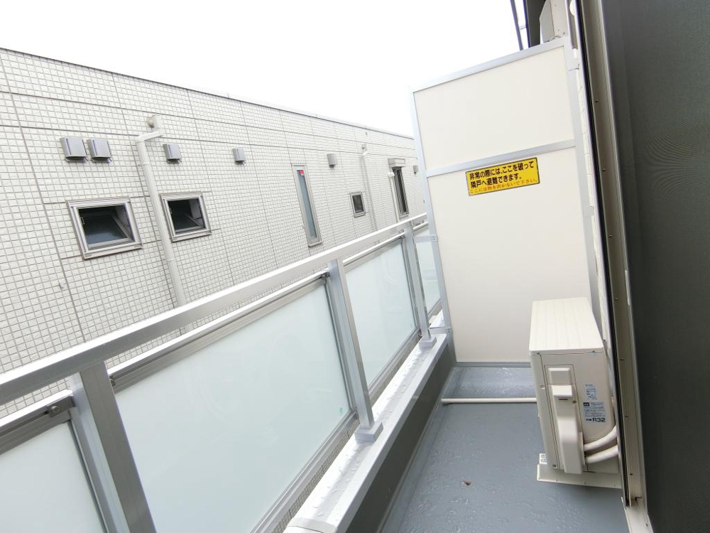 20/30 バルコニー