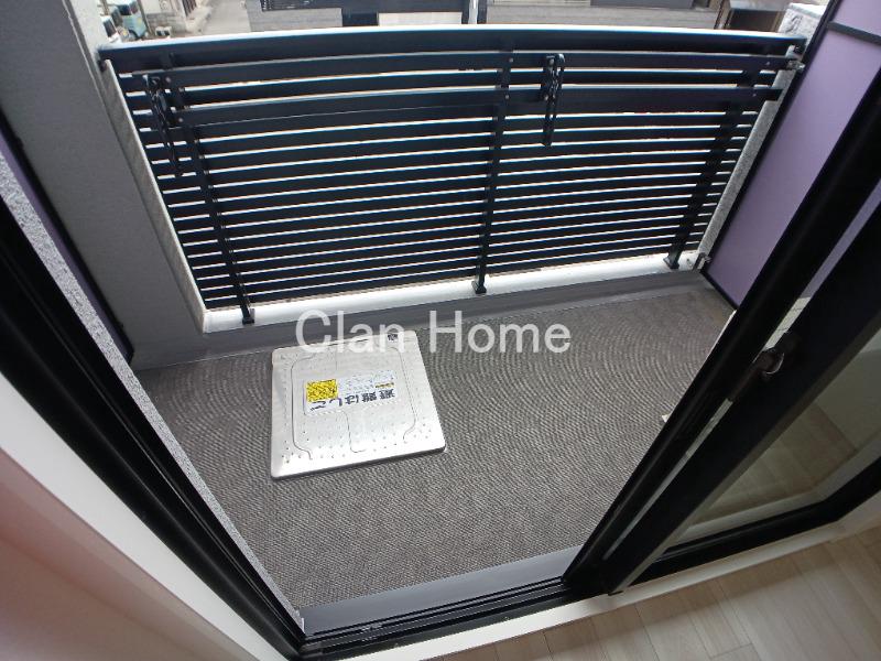 25/30 バルコニー