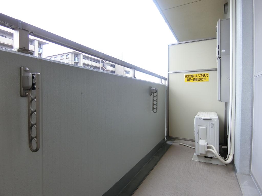 20/30 バルコニー