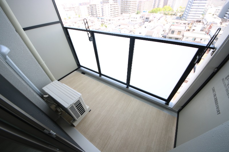 17/30 バルコニー