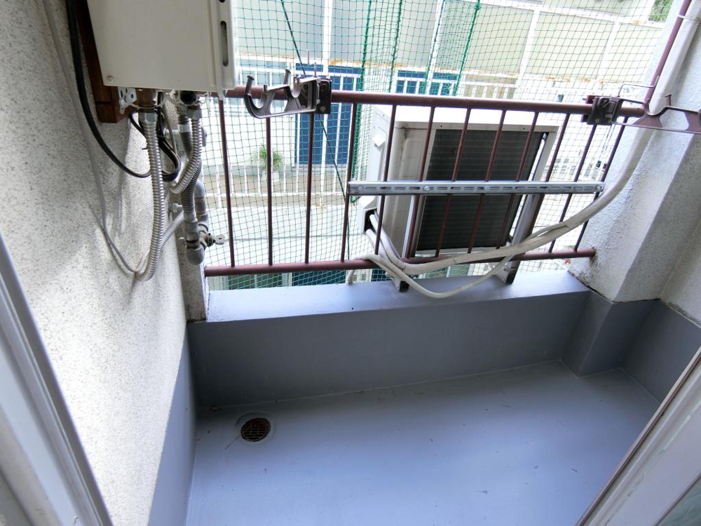 19/30 バルコニー