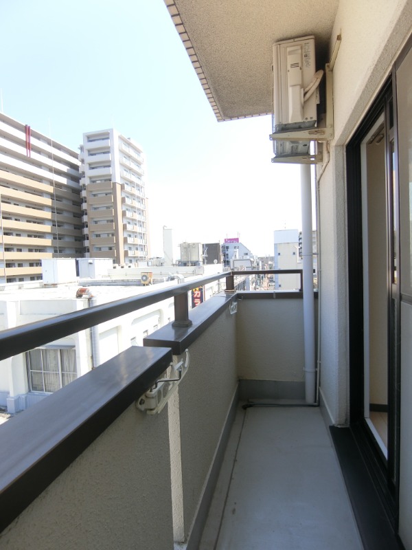 20/30 バルコニー