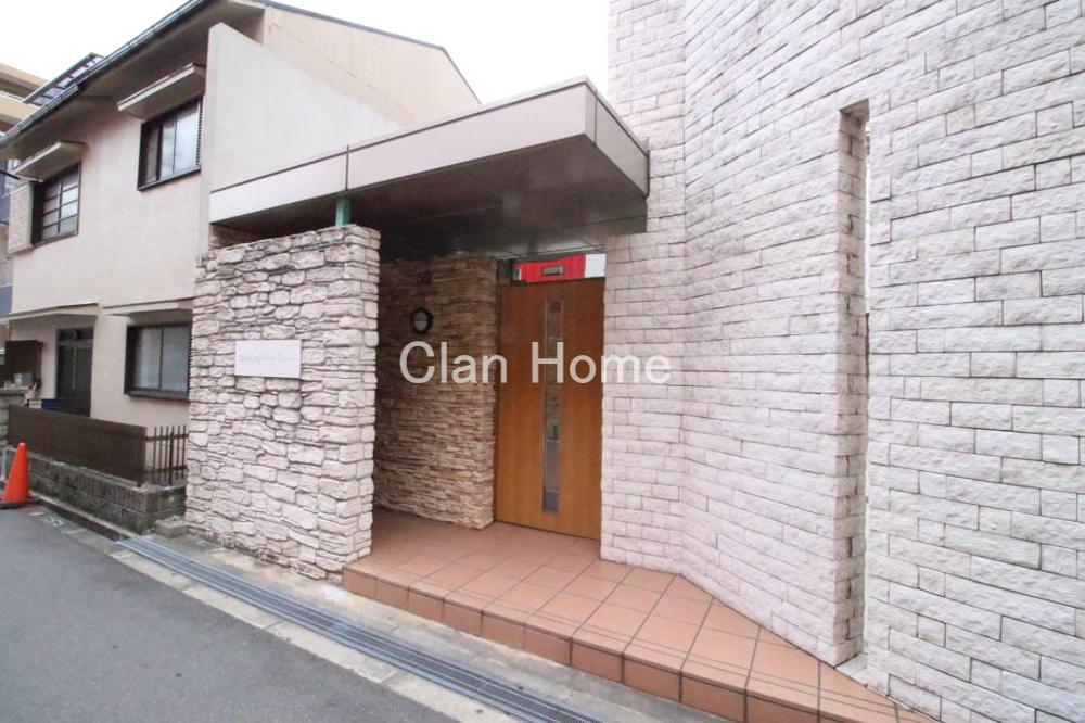 29/30 エントランス