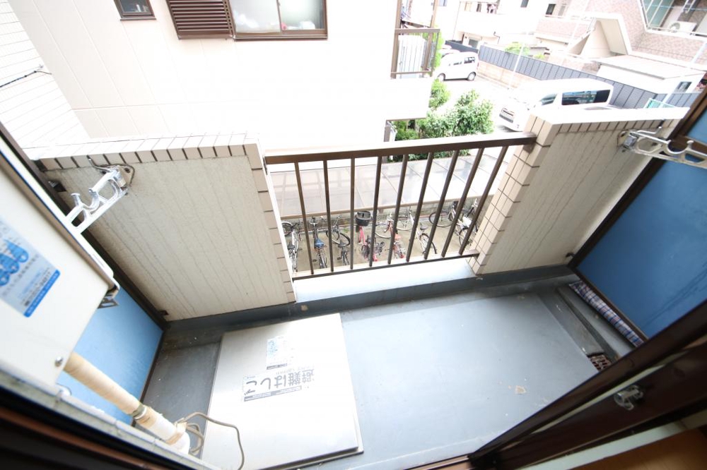 18/30 バルコニー