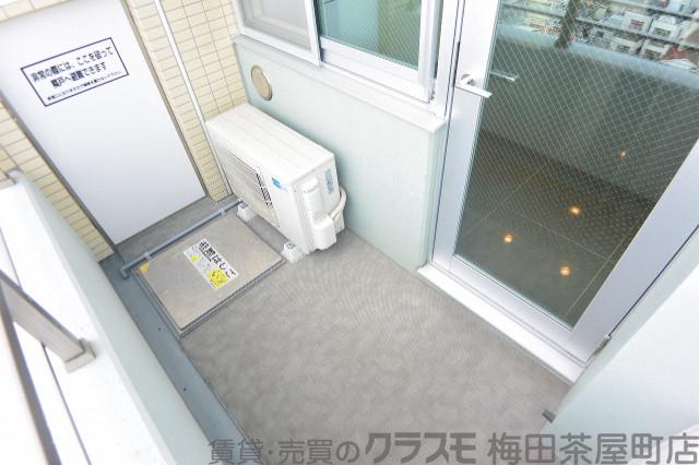 21/30 バルコニー