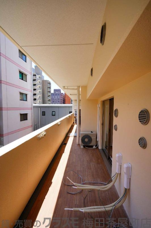 21/30 バルコニー