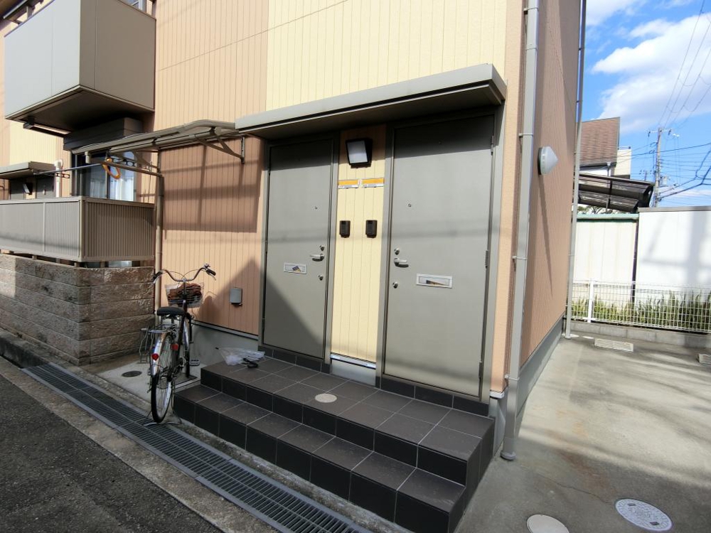 3/7 エントランス