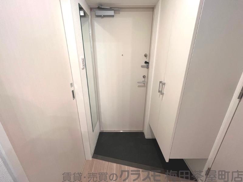 14/30 玄関