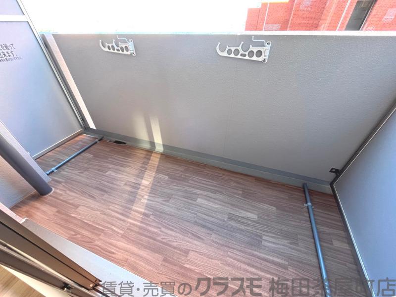 21/30 バルコニー