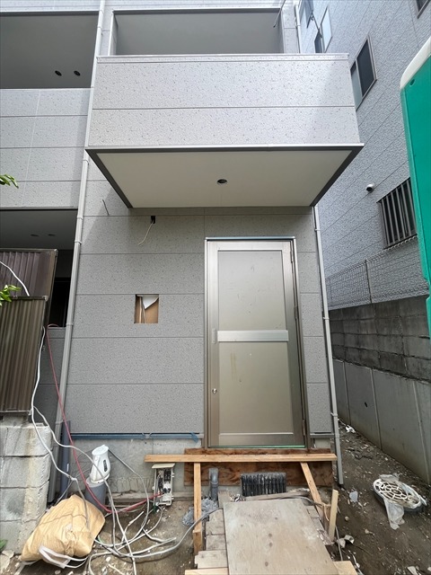 13/20 エントランス