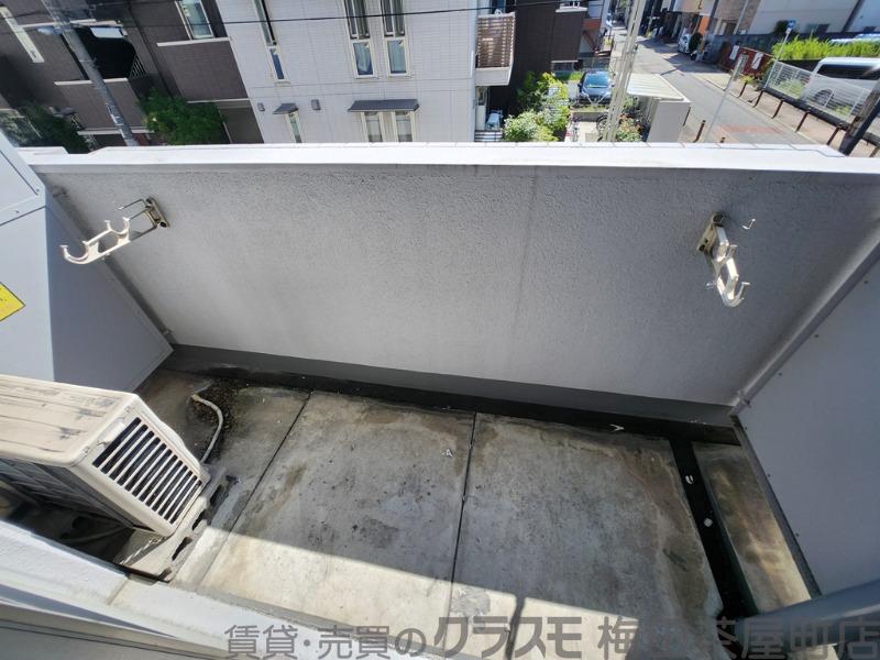 21/30 バルコニー