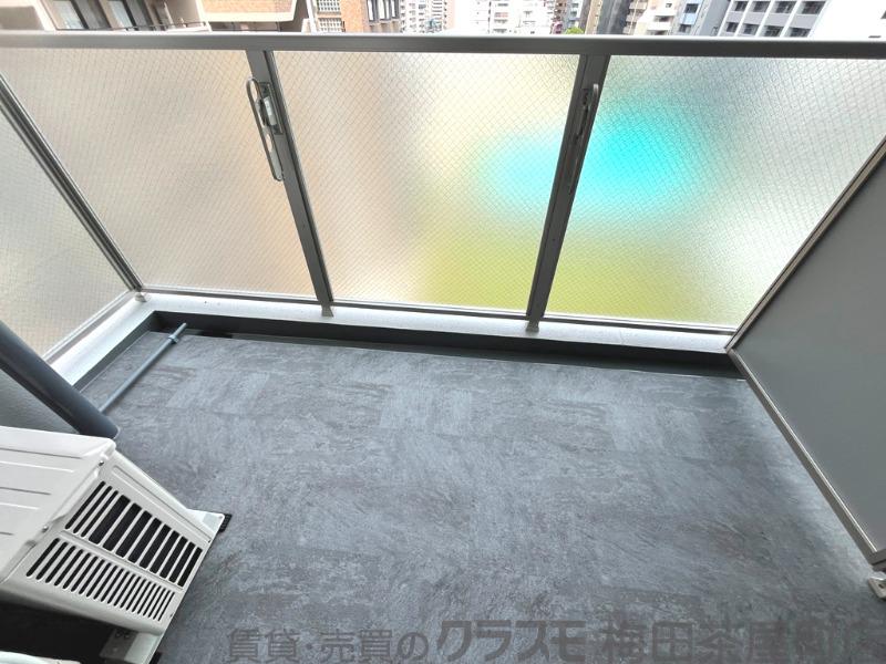 21/30 バルコニー