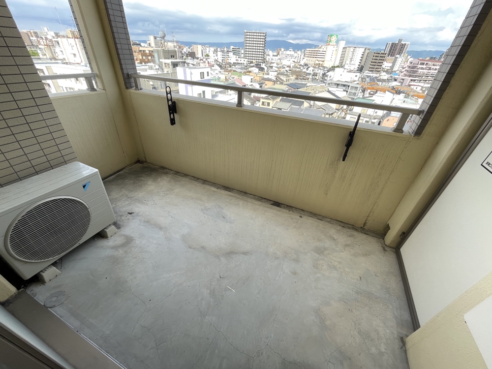 13/27 バルコニー