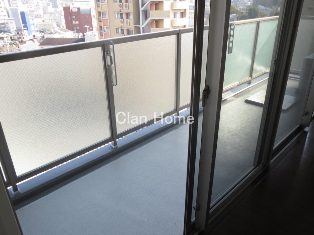 25/30 バルコニー