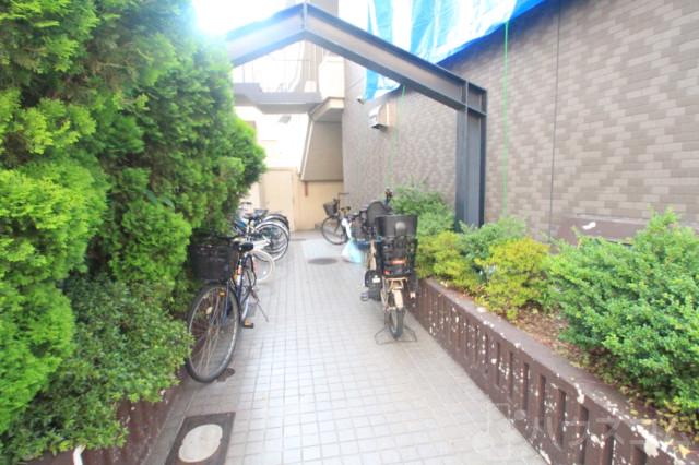 3/6 エントランス