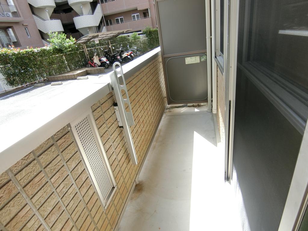 19/30 バルコニー