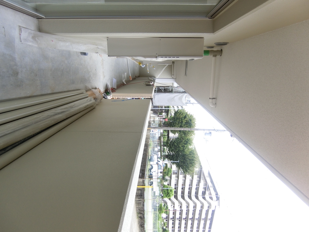 19/30 バルコニー